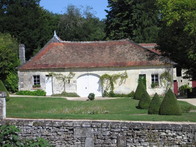 Chambres D'Hotes Le Chateau De La Plante Thuré Zewnętrze zdjęcie